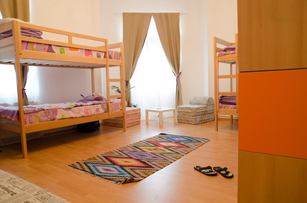 Little Bucharest Old Town Hostel Kamer foto