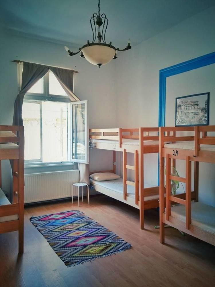 Little Bucharest Old Town Hostel Buitenkant foto
